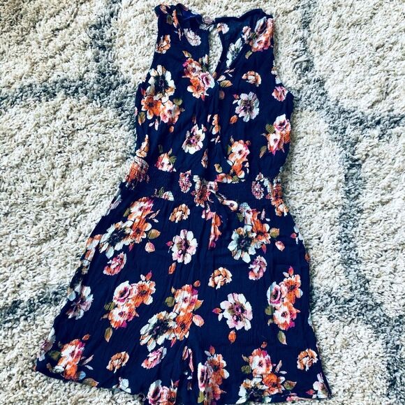 Floral Romper Shorts One-Piece Apt 9 Jumpsuit S - Picture 1 of 4